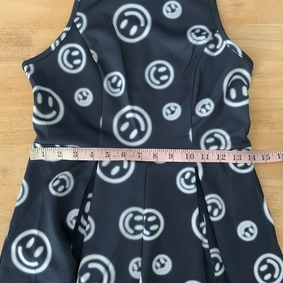 NWT Nordstrom’s RE:Named Smiley Face Emoji Party Time Playsuit Romper - Picture 6 of 15